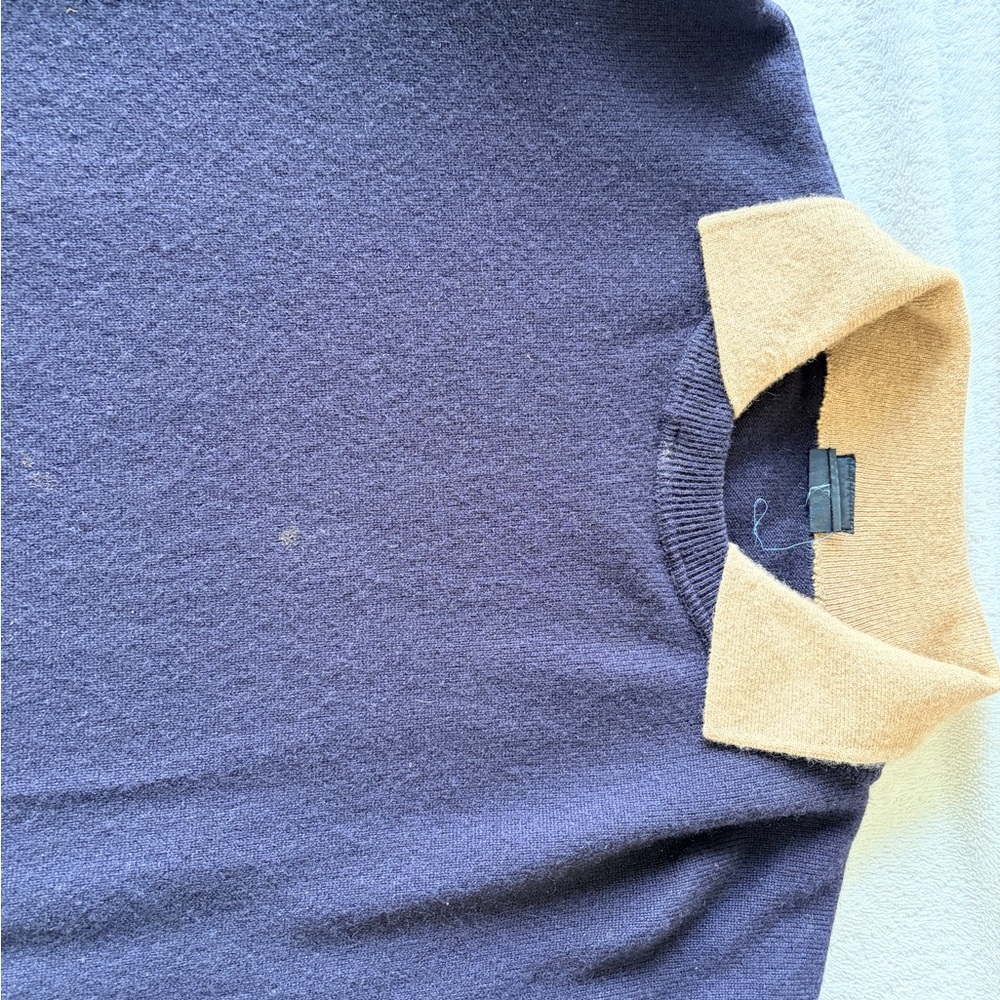Tincati Navy and Tan Cashmere Sweater